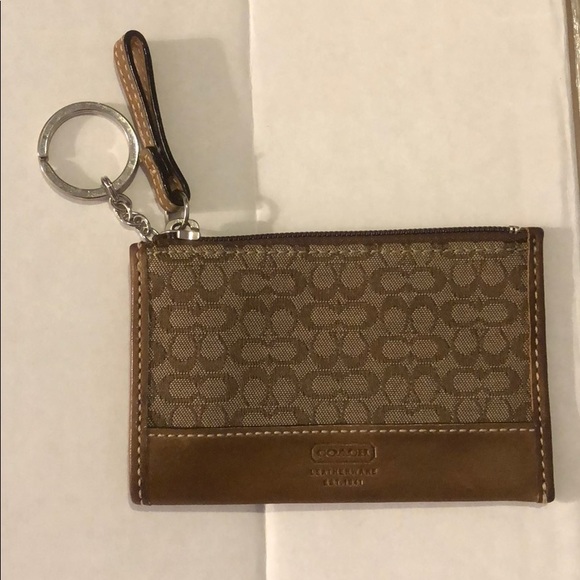 Coach Accessories - NWOT Coach Card + Key Case